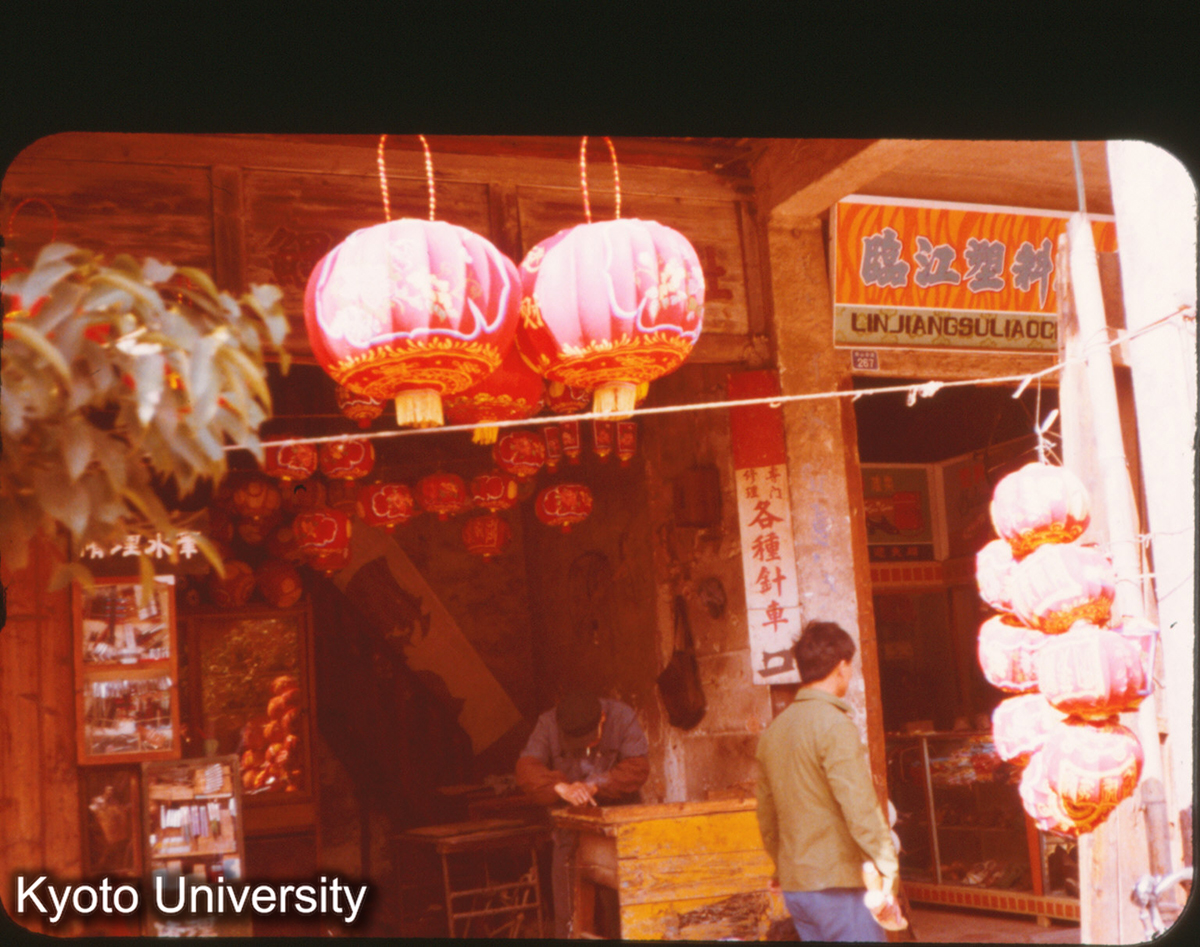 P250_紅灯 （春節） 泉州 (1)