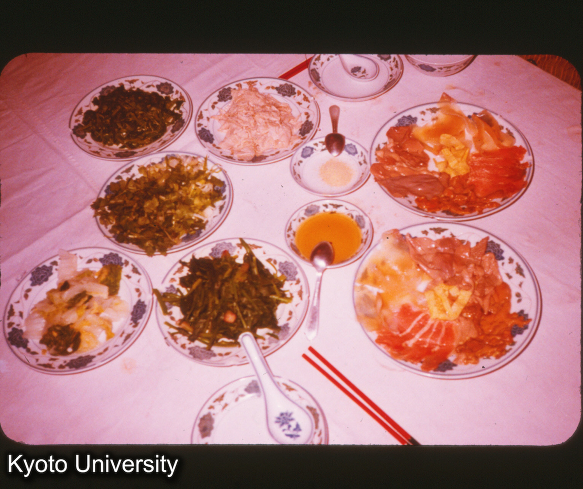 P280_過橋米線（１） 昆明招待所 (1)