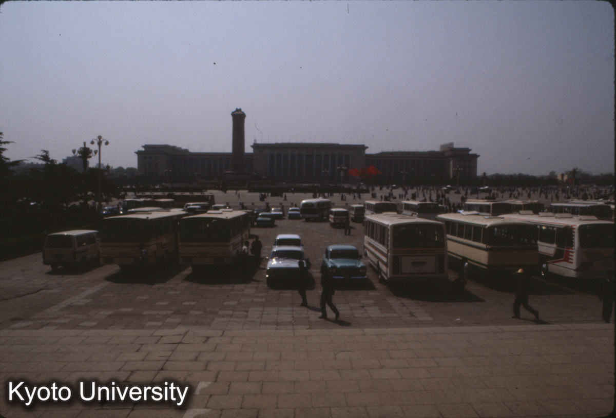 37_人民大会堂 遠望 (1)