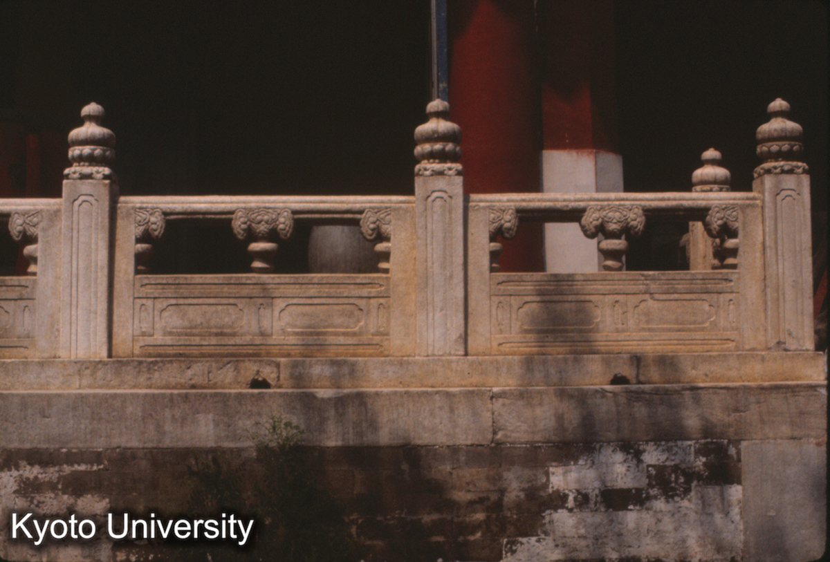 181_北京 孔廟 大成門 石欄杆 (1)