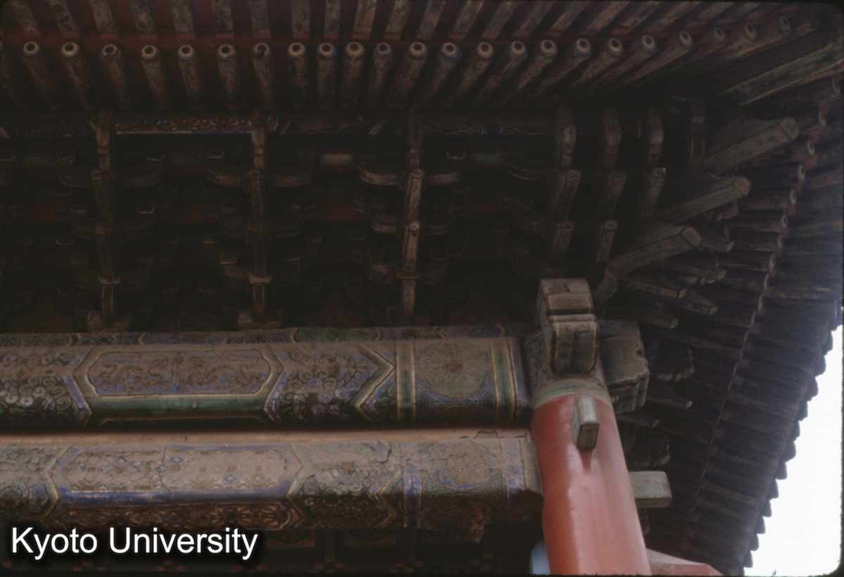 182_北京 孔廟 大成門 斗栱 (1)