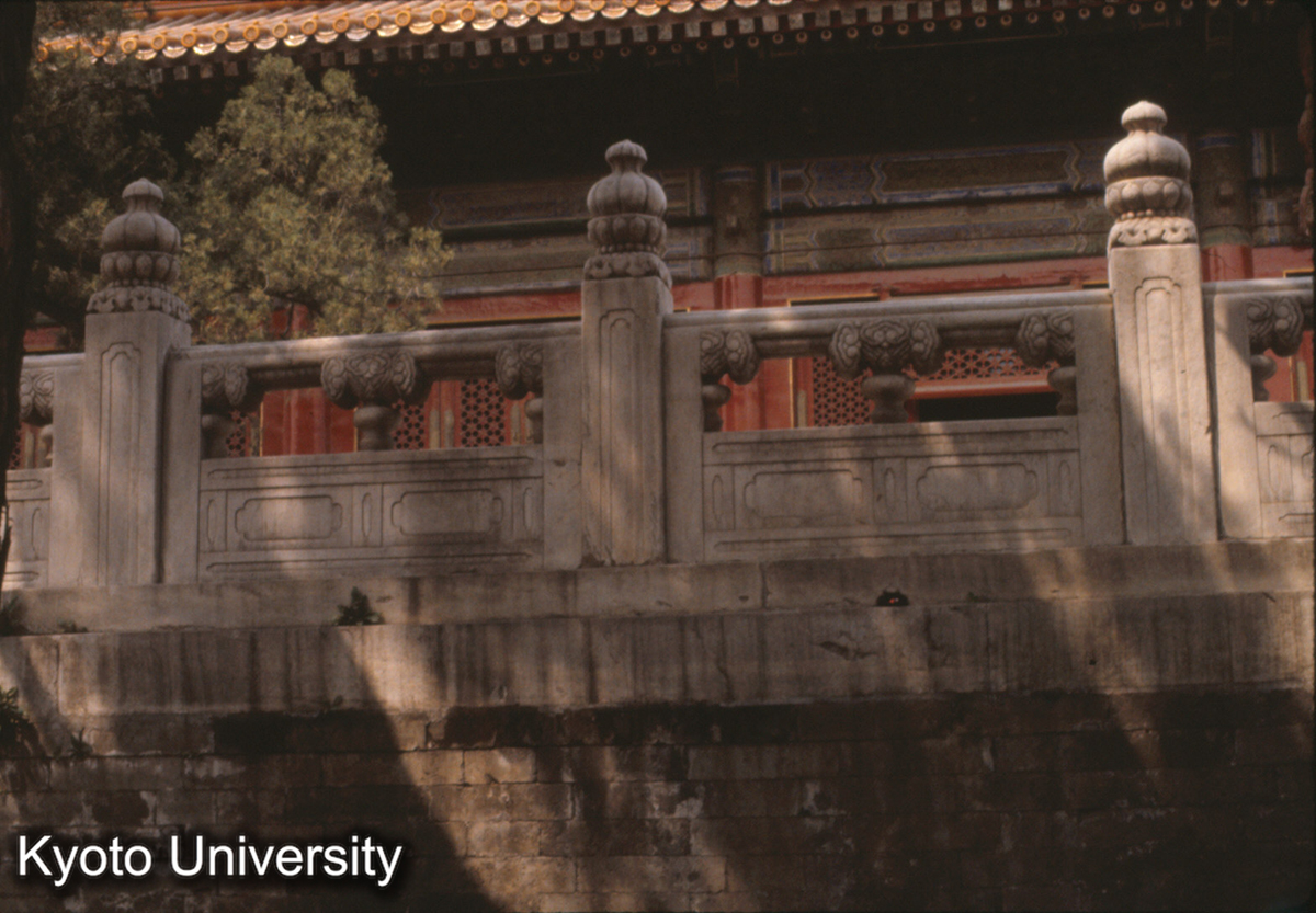 200_北京 孔廟 大成殿 石欄杆 (1)