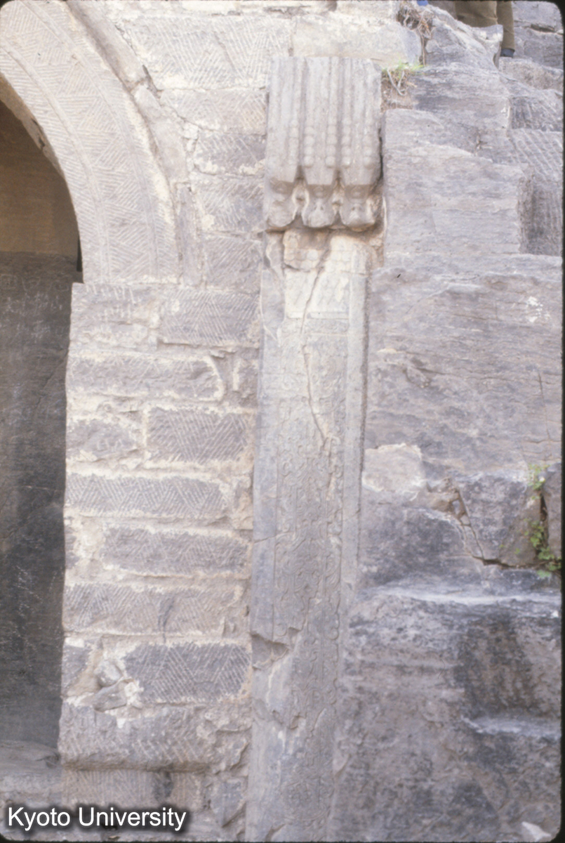 491_北響堂山南窟 南小龕 石柱彫刻 北斉 (1)