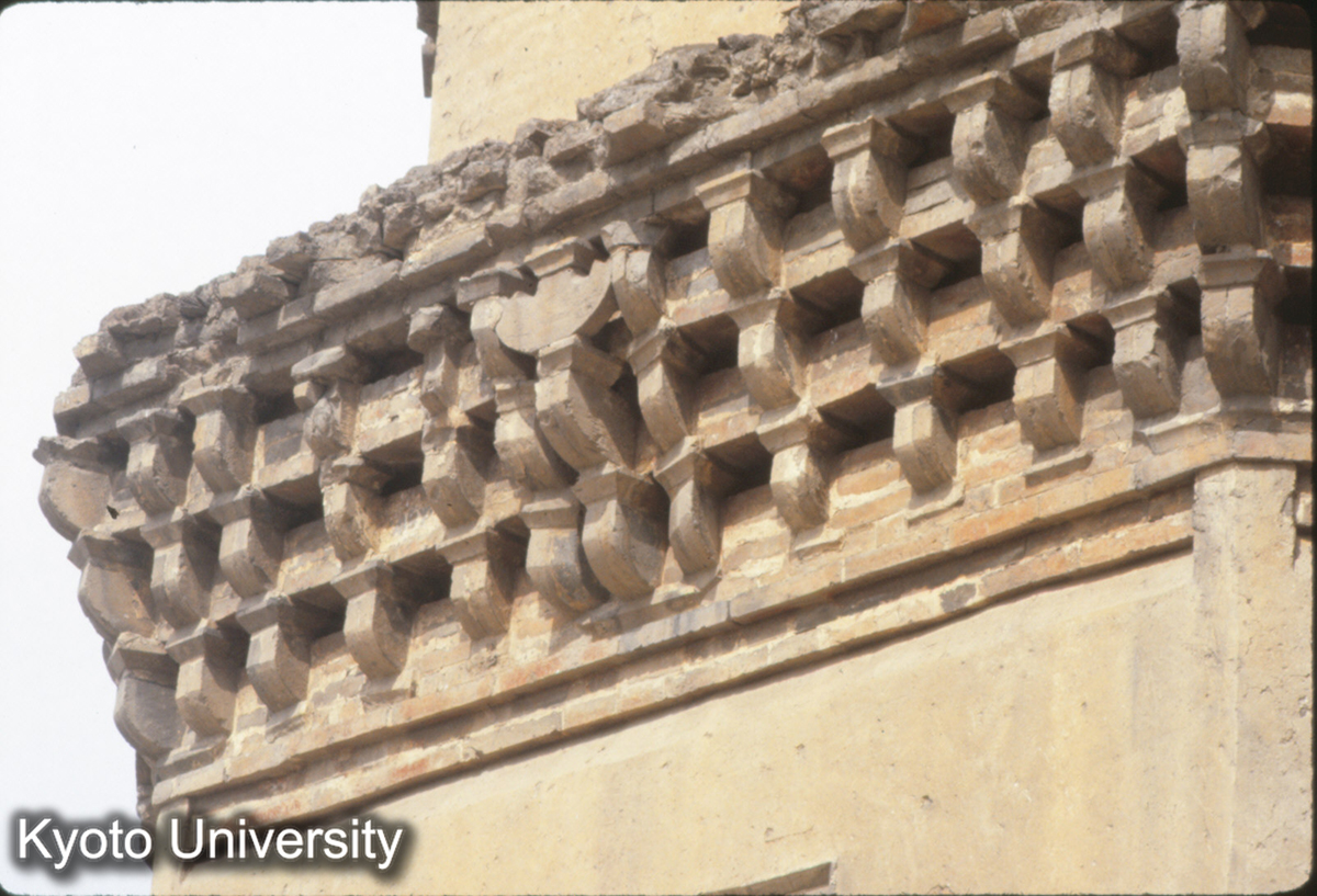 509_常楽寺白塔 斗栱（翼形栱あり、愉ひ） (1)