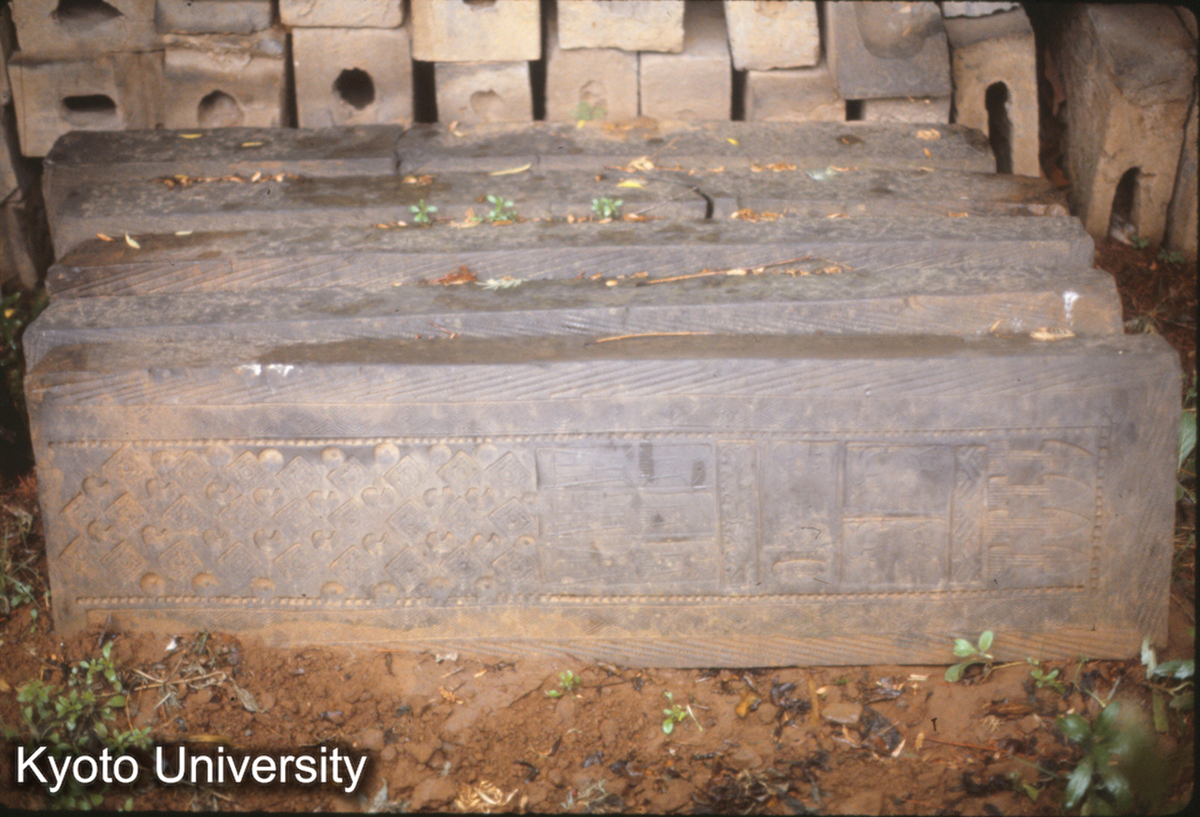 1112_密県 打虎亭漢墓 漢空心磚 (1)