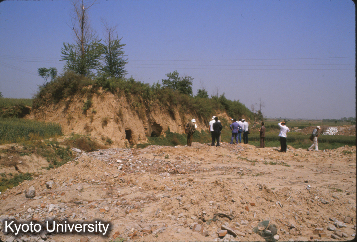 1379_漢長安城南墻西段 西安門の東 (1)