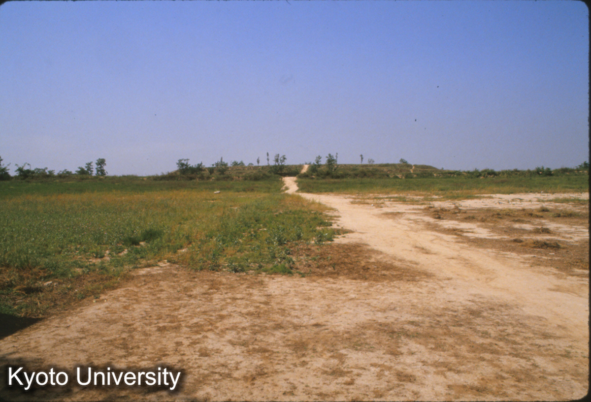 1398_漢 未央宮前殿址 (1)