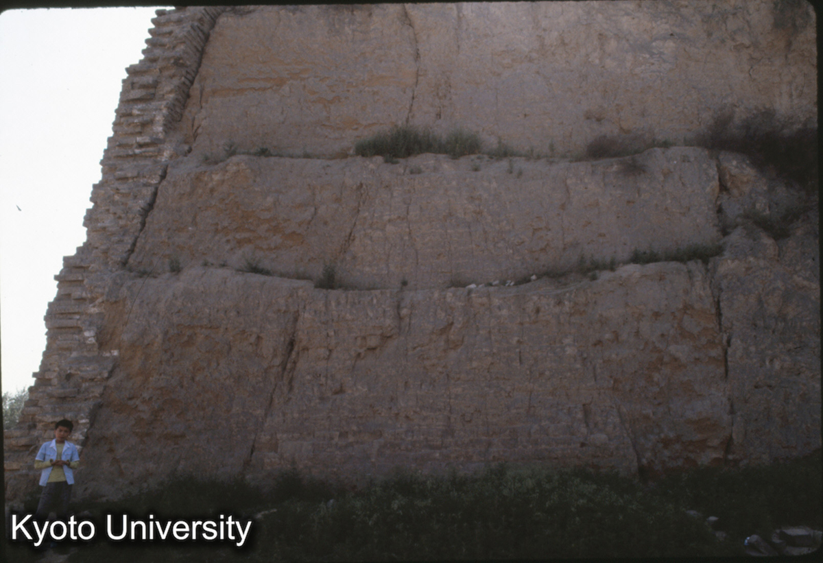 1429_唐長安含光門 明包磚 明夯土 唐夯土 明夯土 (1)