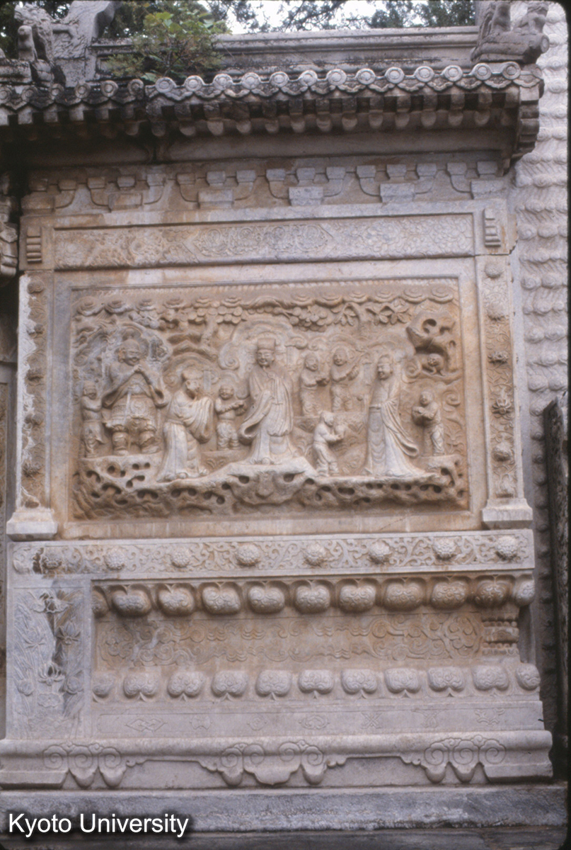 1720_碧雲寺石牌楼袖壁 (1)