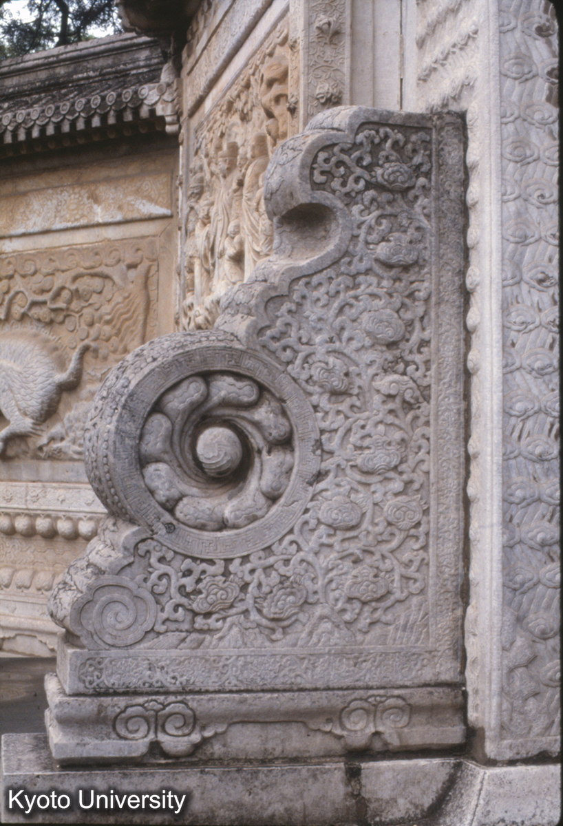 1721_碧雲寺石牌楼 抱鼓石 (1)