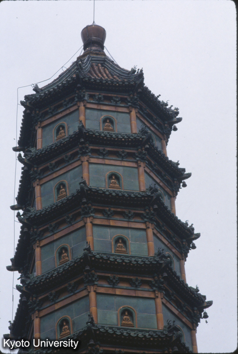 1747_香山 琉璃塔 (1)