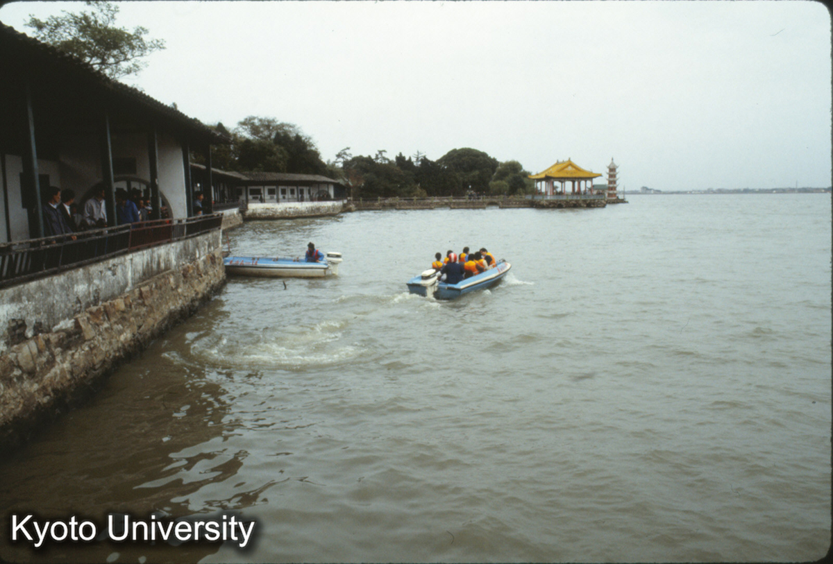 240_蠡湖 モーターボート (1)