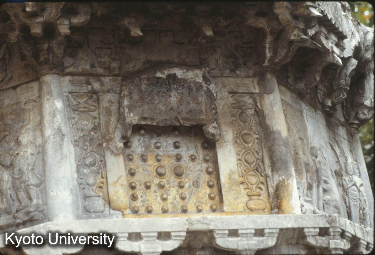 421_霊隠寺双塔 (1)