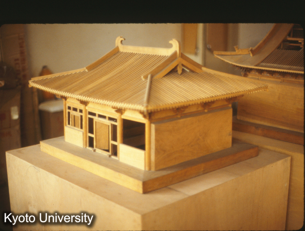 22_山西省古代建築研究所 南禅寺大殿 模型 (1)