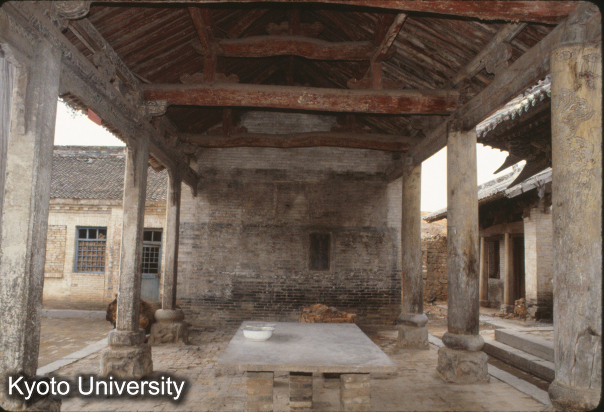 649_二仙観 献殿 5×4（？）単懸 (1)