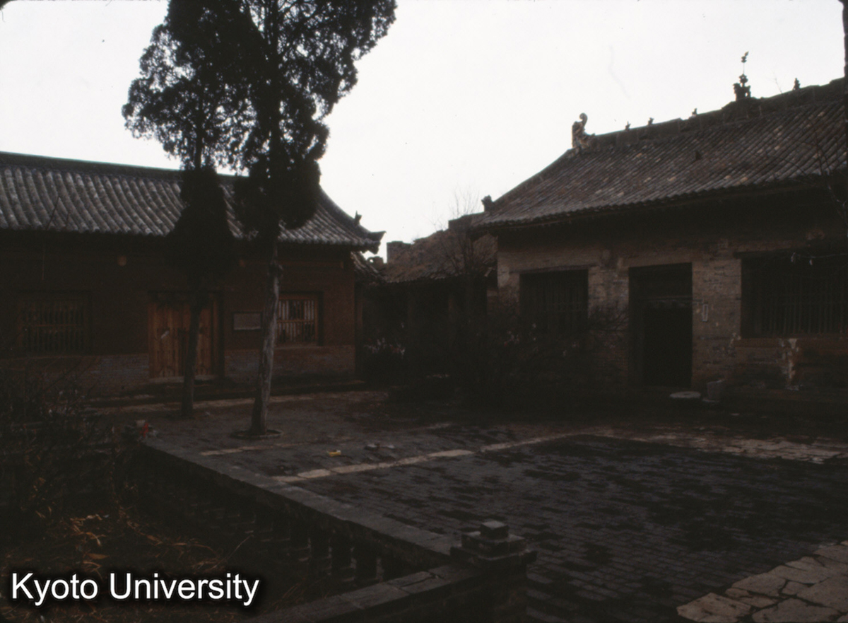 1334_崇慶寺左配殿（N）、天王殿 (1)