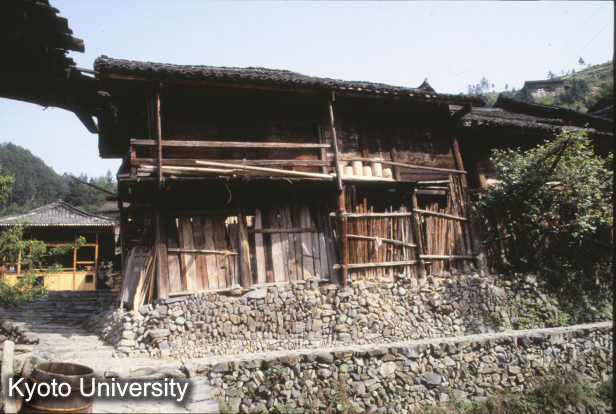 150_○実 穀倉 (1)