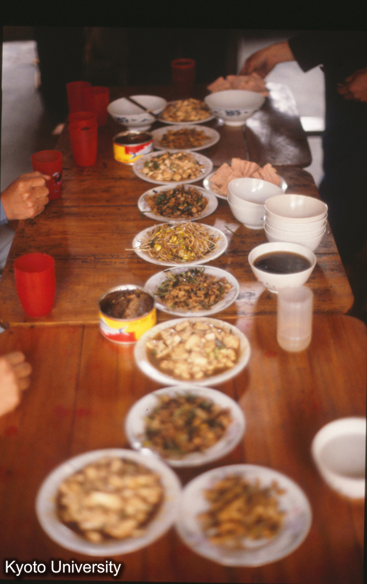 323_昼食 楽里 侗 (1)