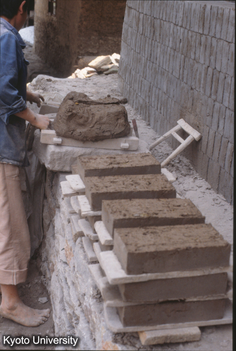 1379_造磚 凱里河坎 (1)