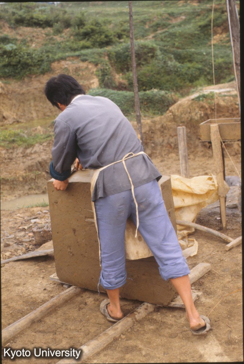 1438_泥墻 切抜 (1)