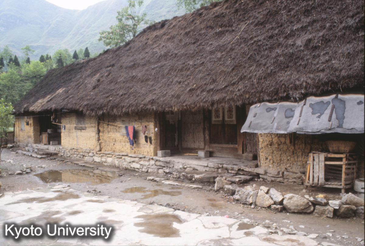 1461_貴定県定東郷半辺街 李高堂宅 (1)