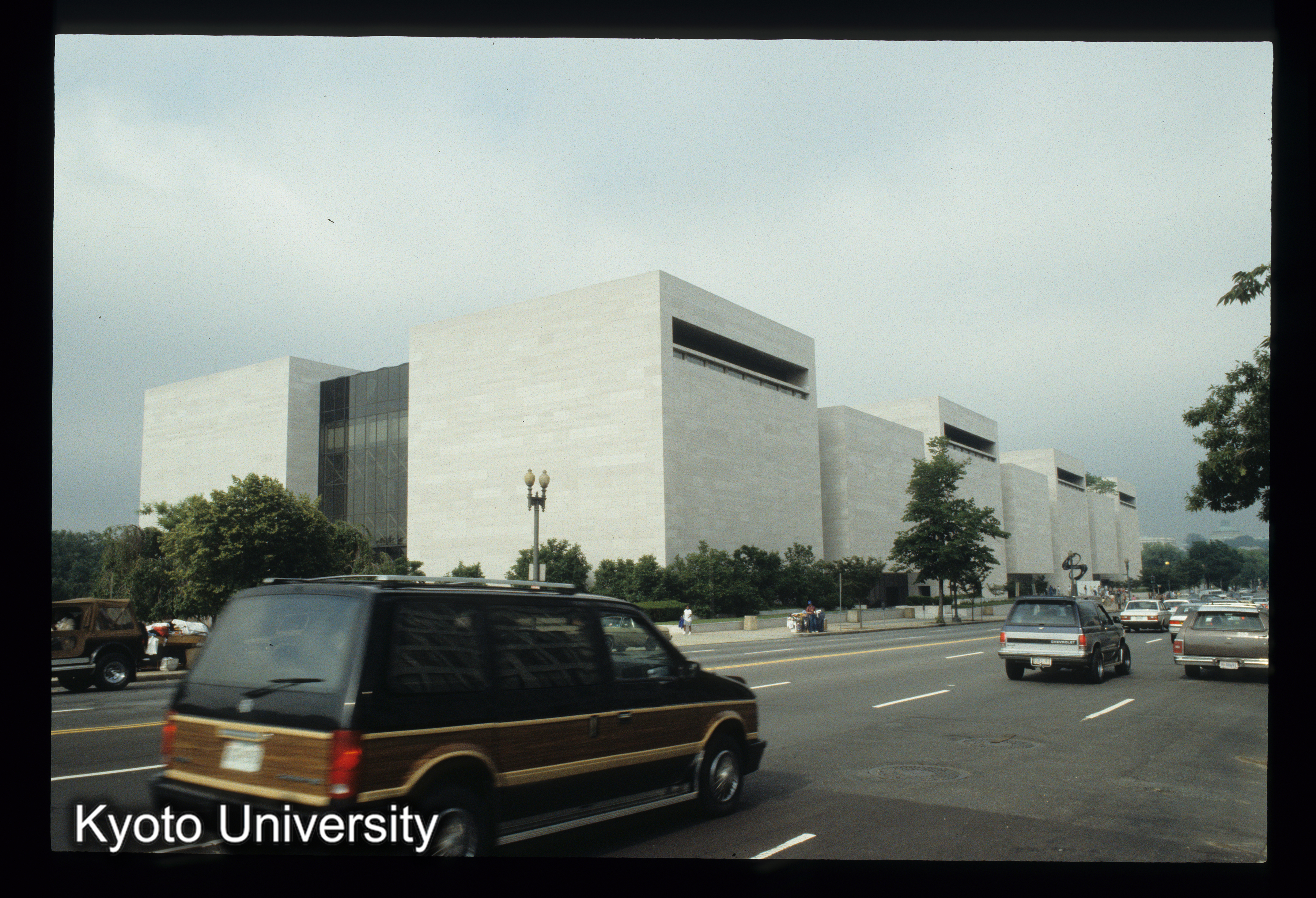 ［スライド］ (1)