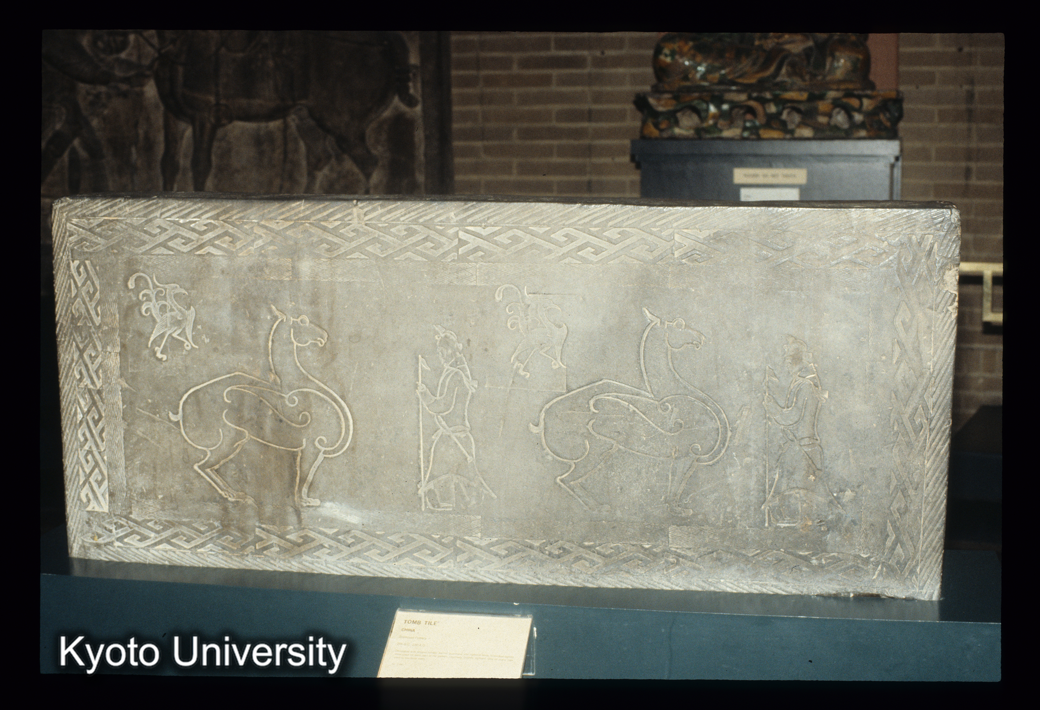 ［スライド］ (1)