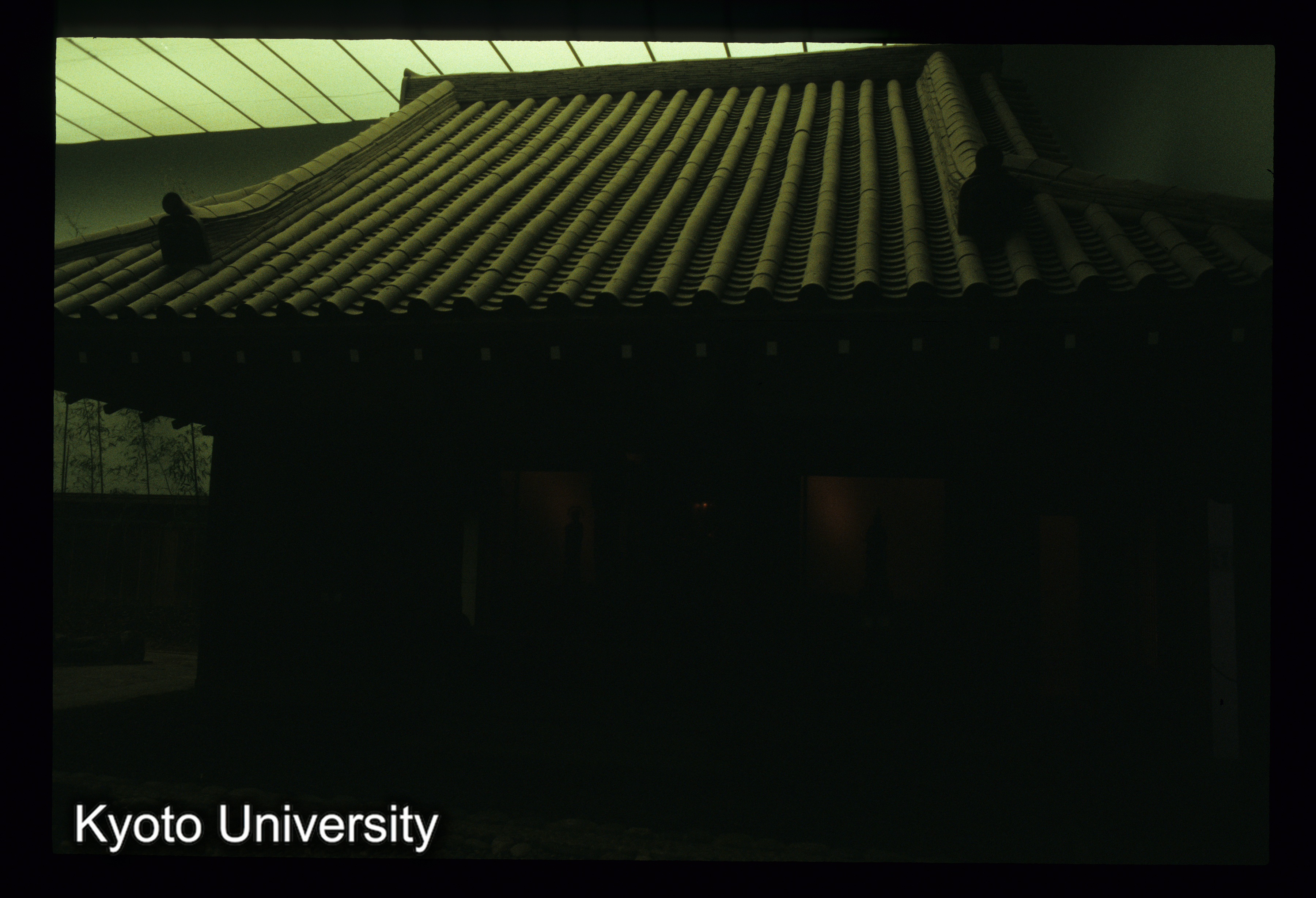 ［スライド］ (1)