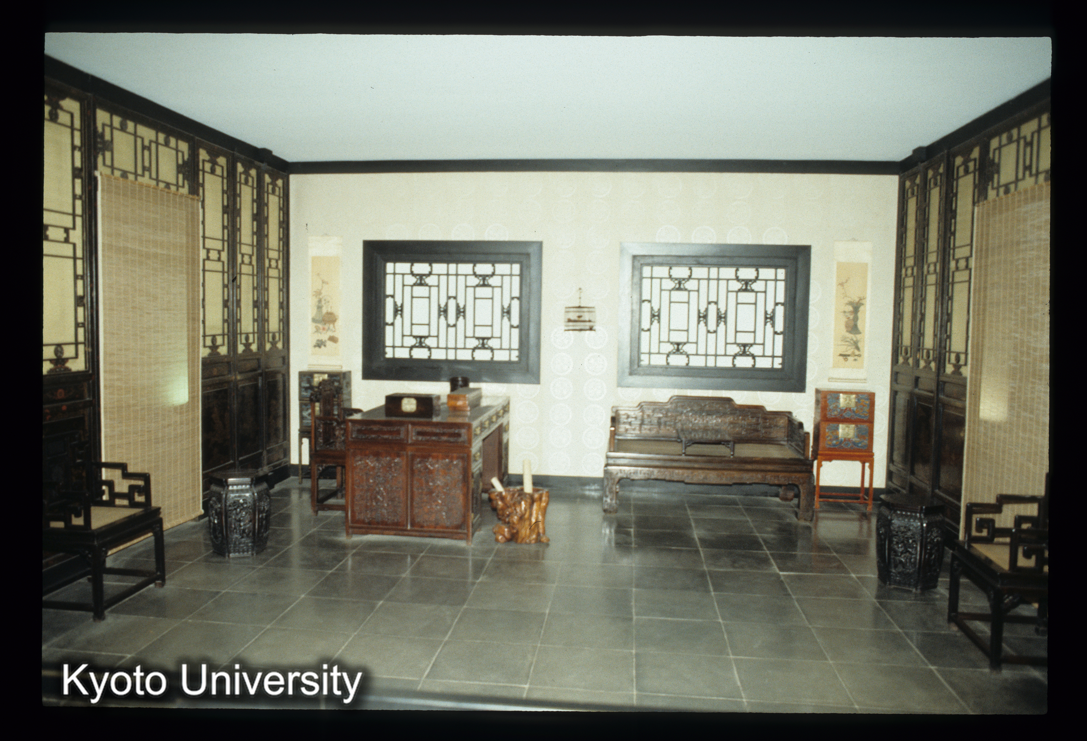 ［スライド］ (1)