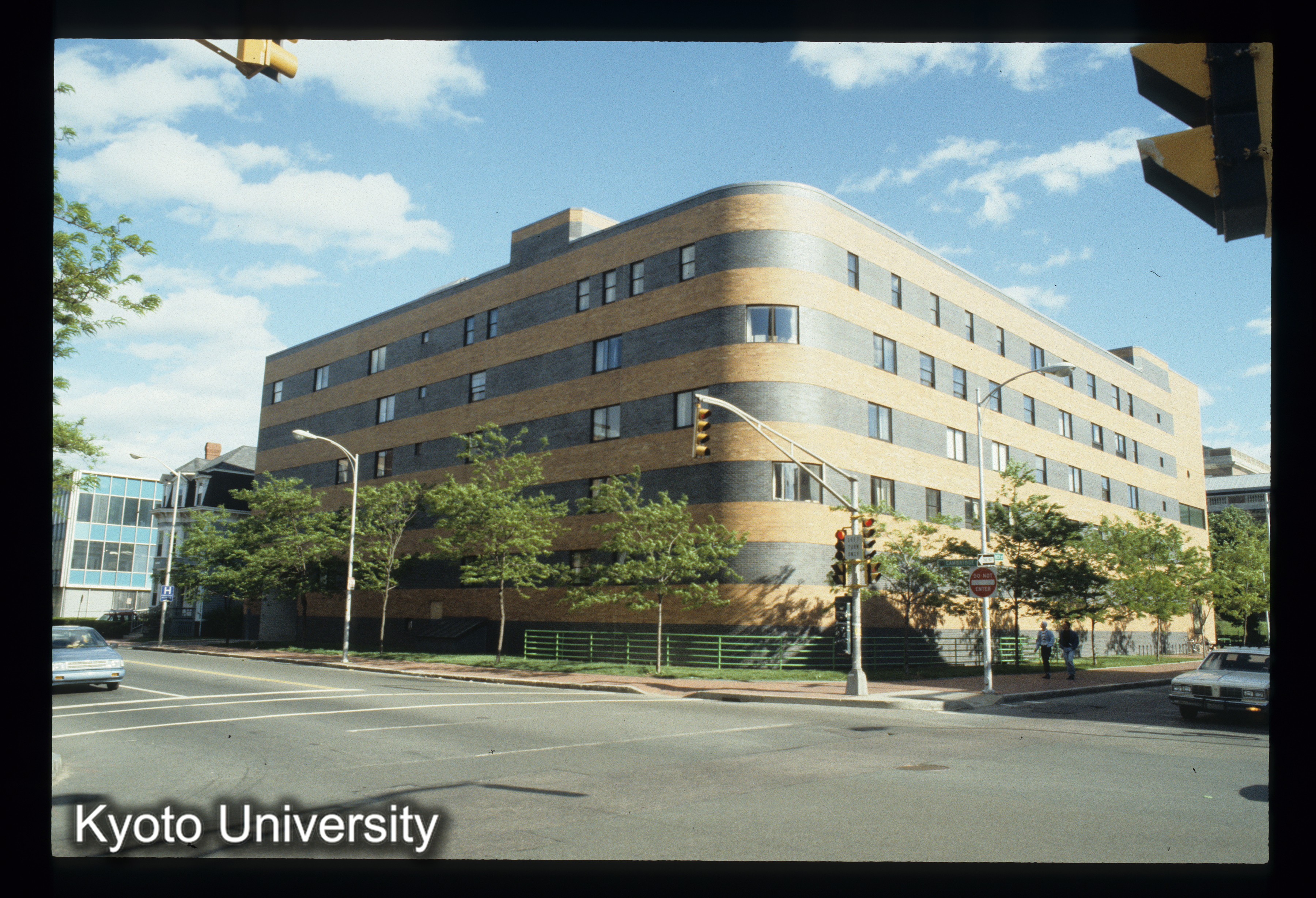 ［スライド］ (1)