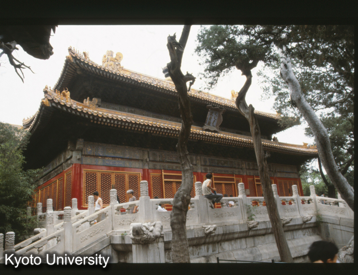 160_欽安殿　盝頂 (1)