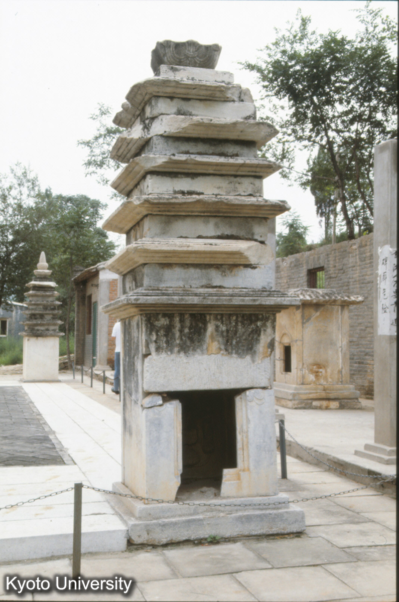 442_房山雲居寺 北塔　西北小塔 (1)