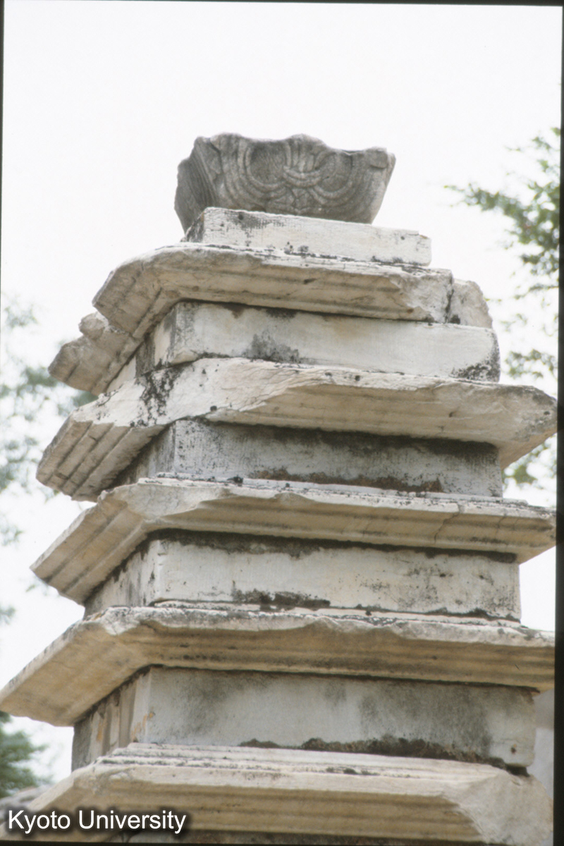 443_房山雲居寺 北塔　西北小塔 (1)