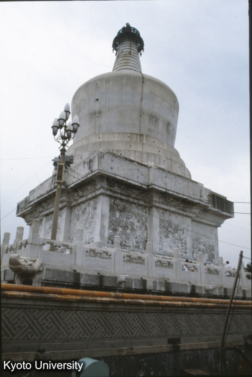 644_北海 白塔 清 順治8（1651） (1)