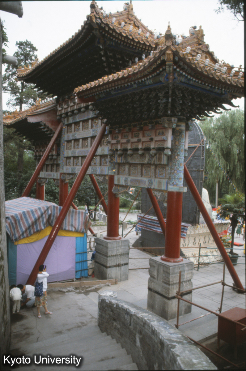 661_白塔 牌楼 (1)