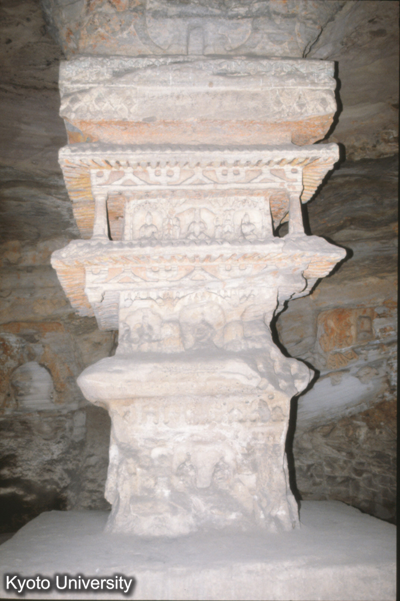 710_雲岡 2窟 塔 (1)