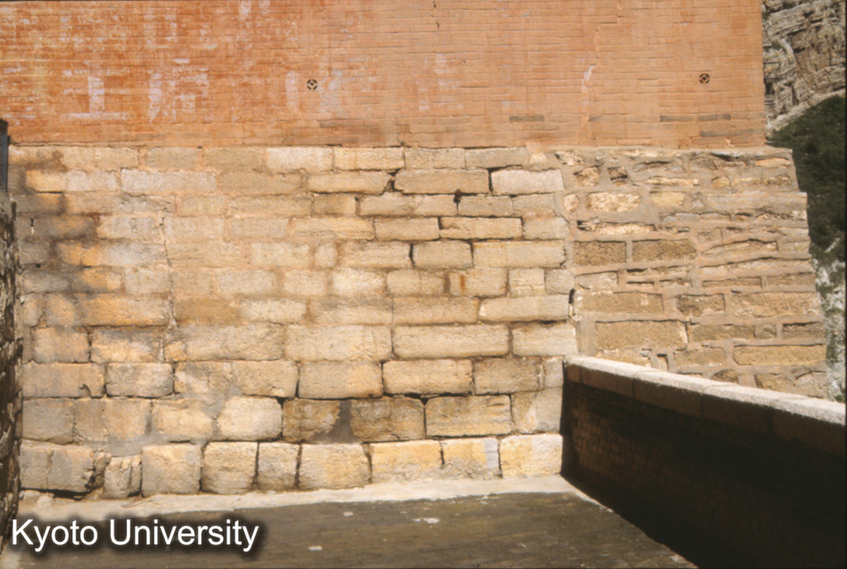 815_懸空寺 石砌 金 大定 北魏 後期 明 万暦 (1)