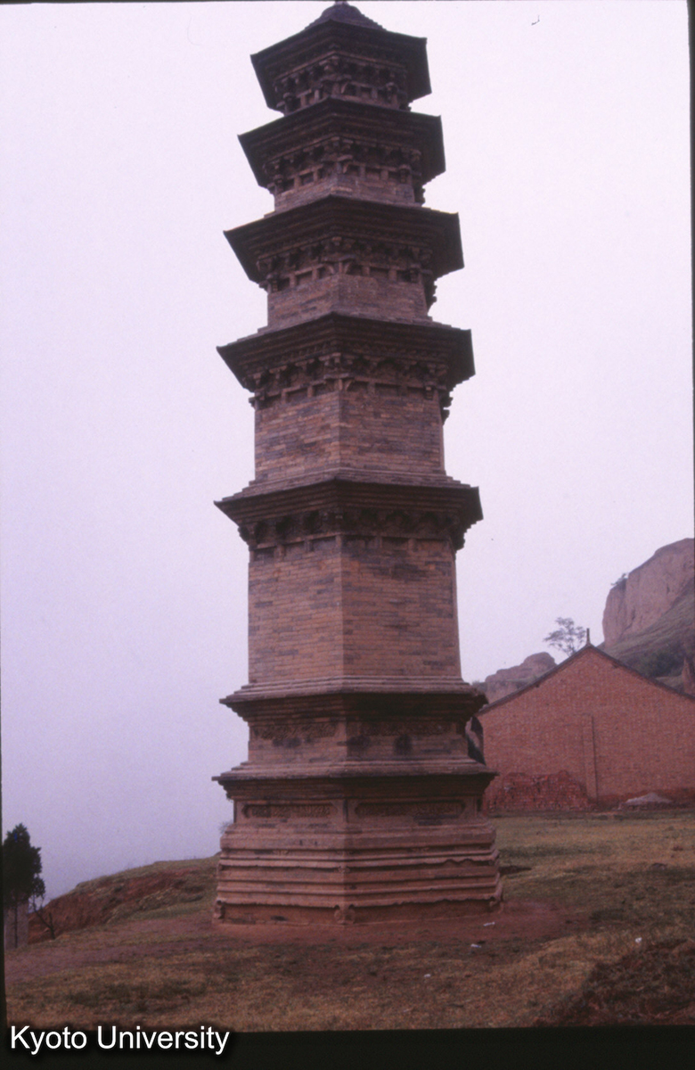 527_華厳寺 四祖清凉国師塔 (1)