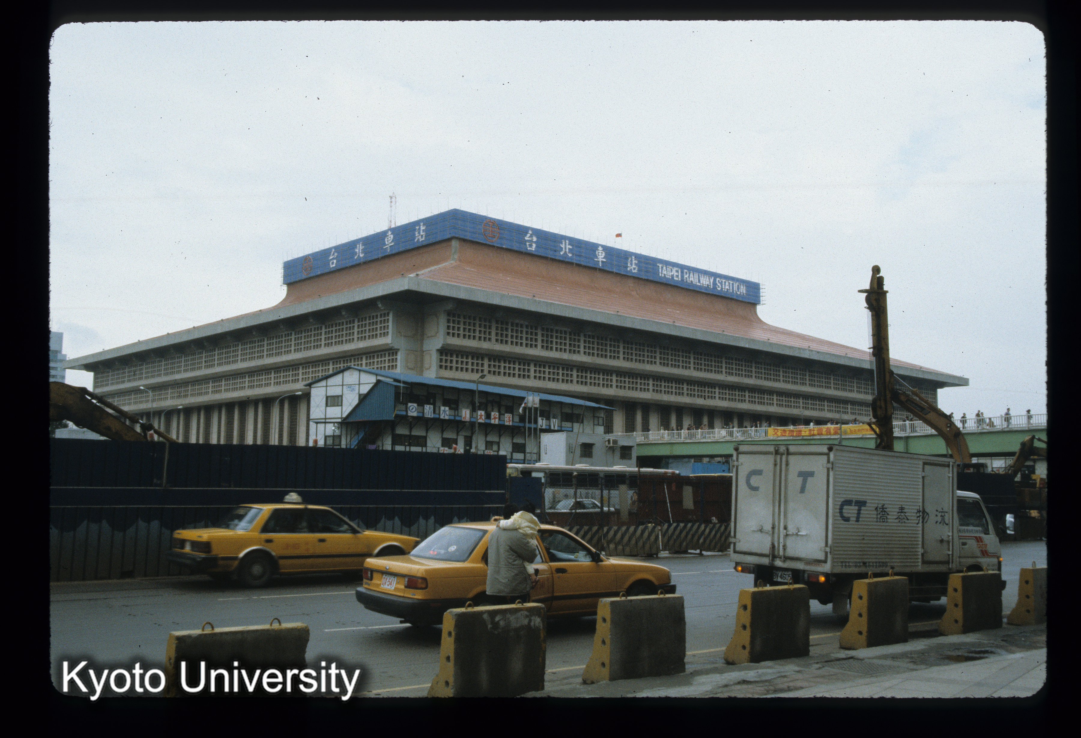 ［スライド］ (1)