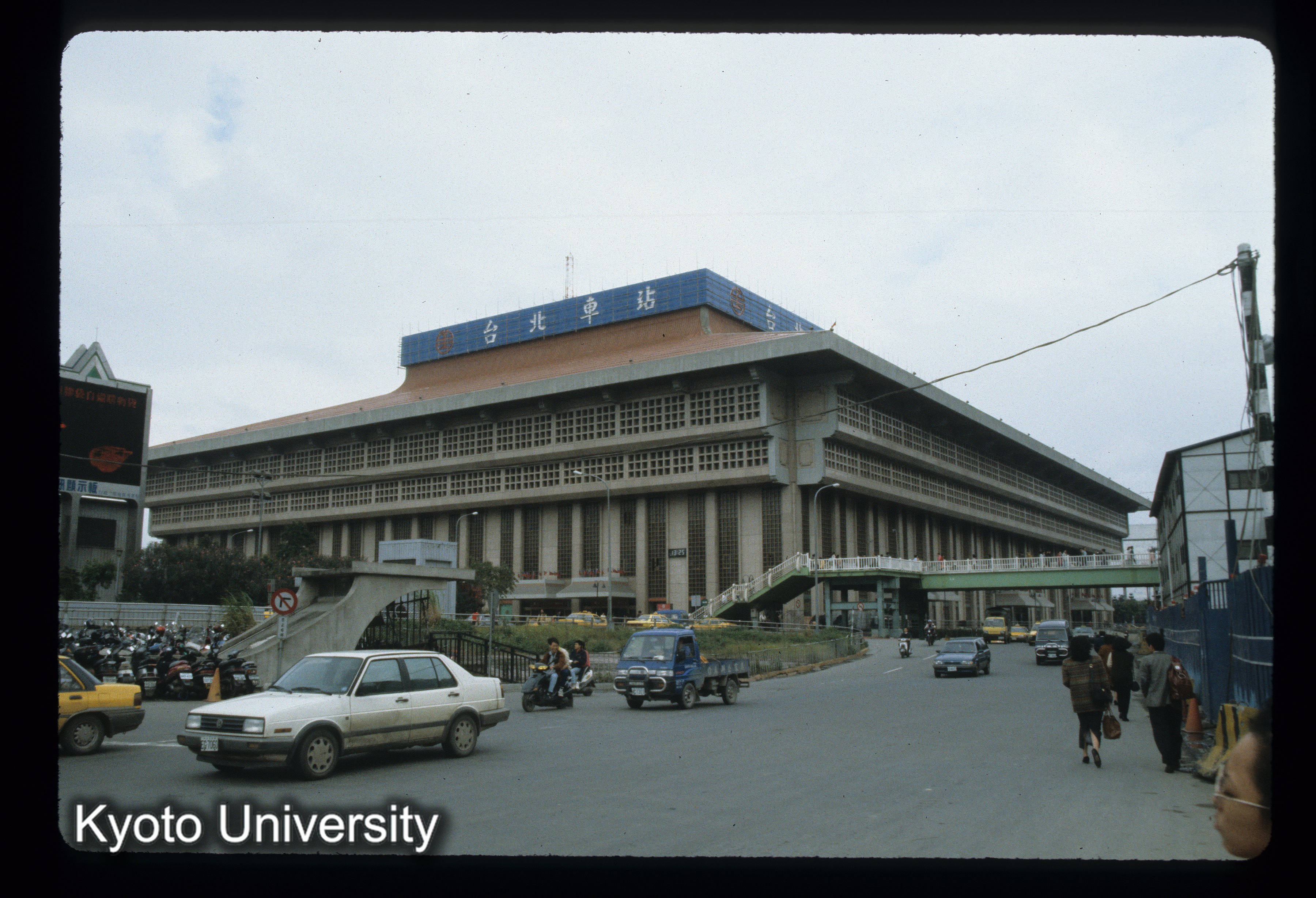 ［スライド］ (1)