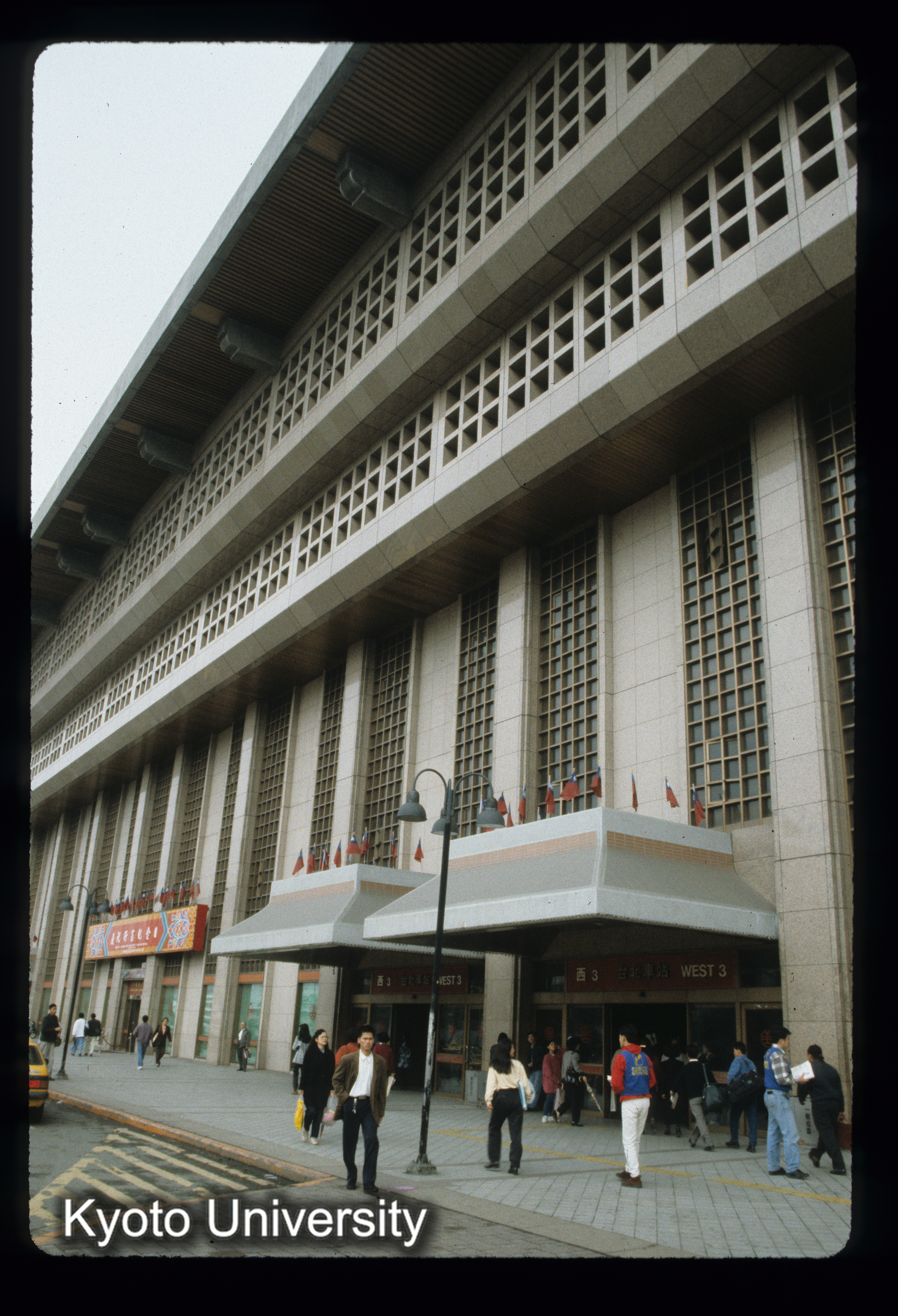 ［スライド］ (1)