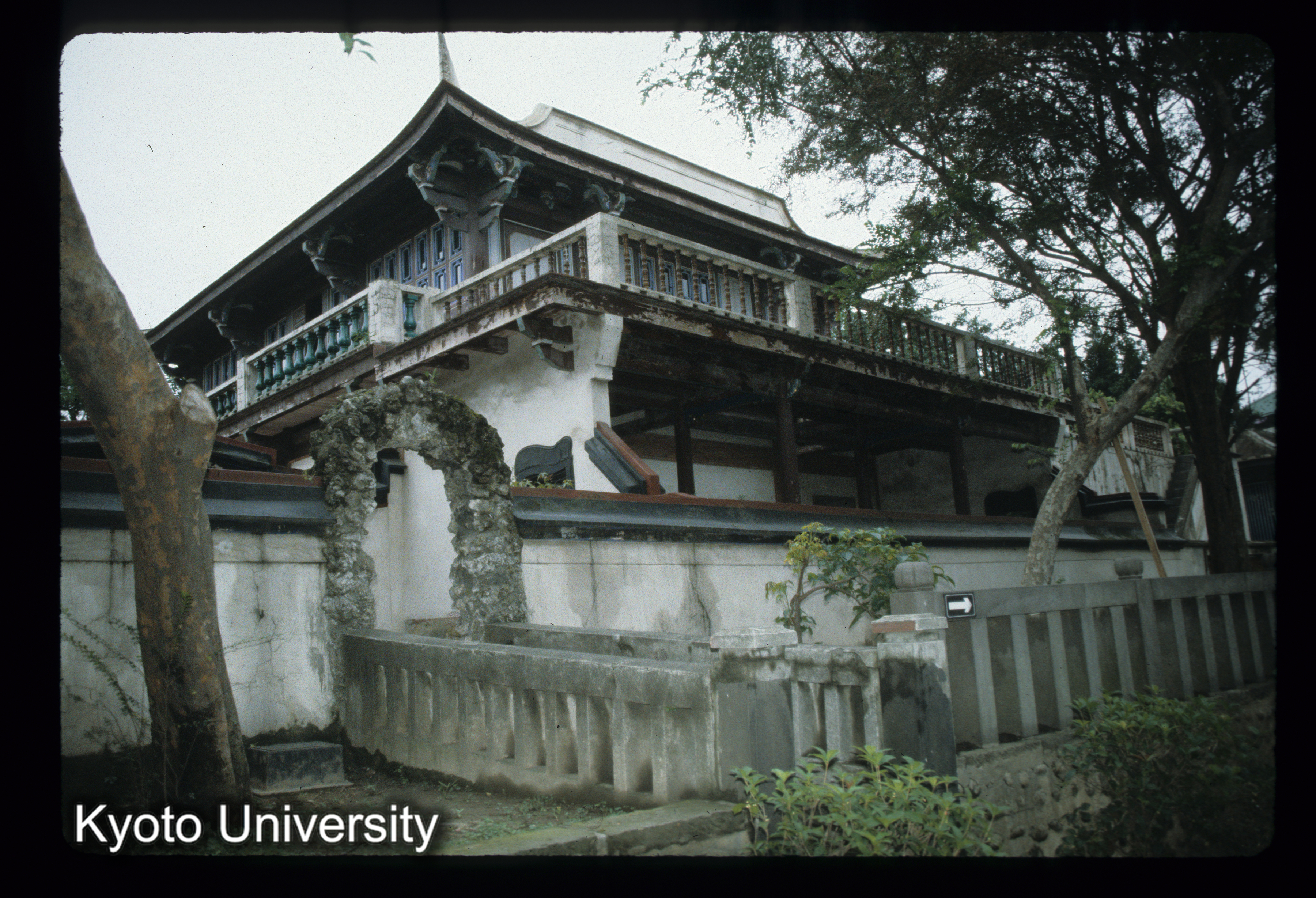 ［スライド］ (1)