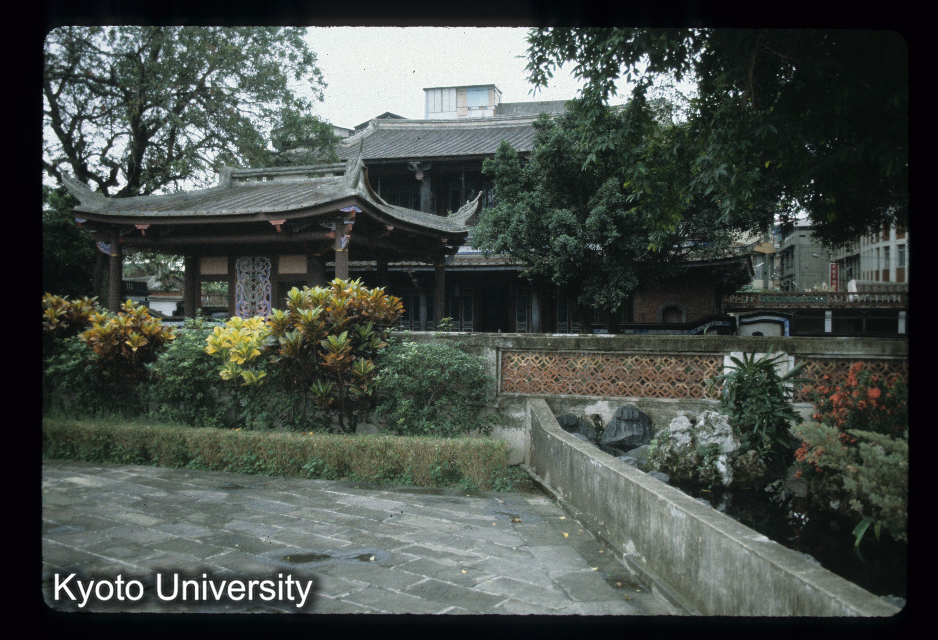 ［スライド］ (1)