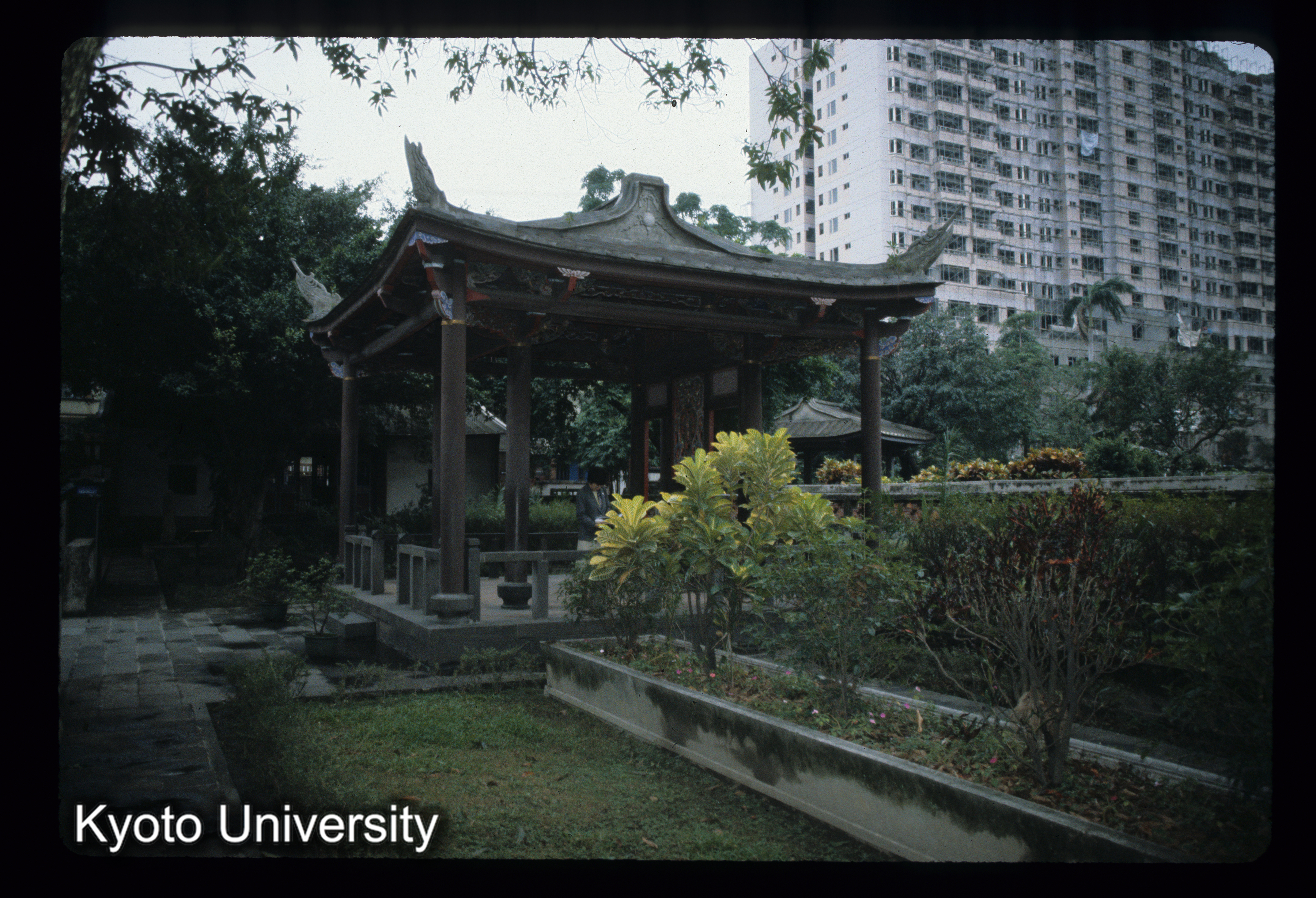 ［スライド］ (1)