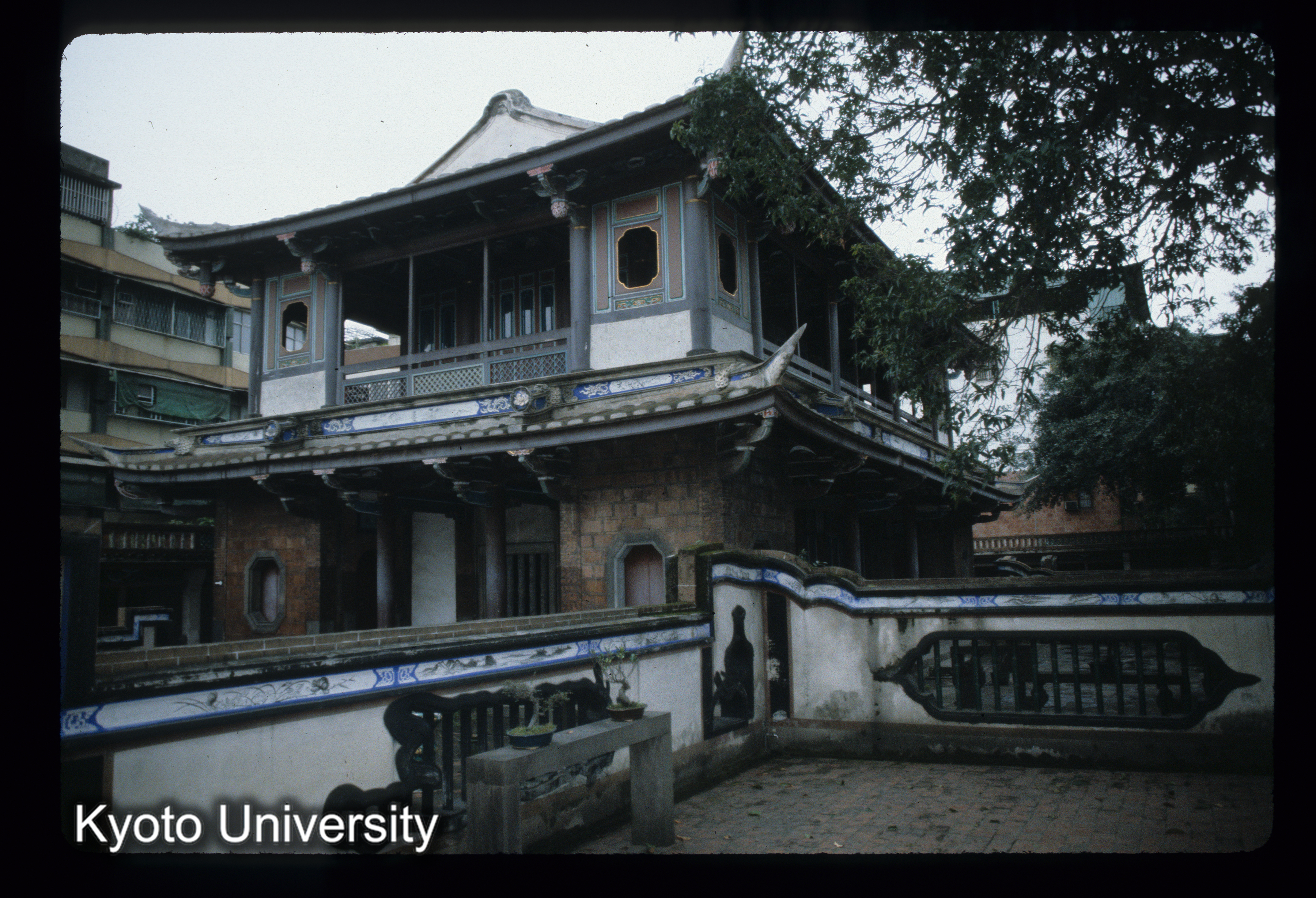 ［スライド］ (1)