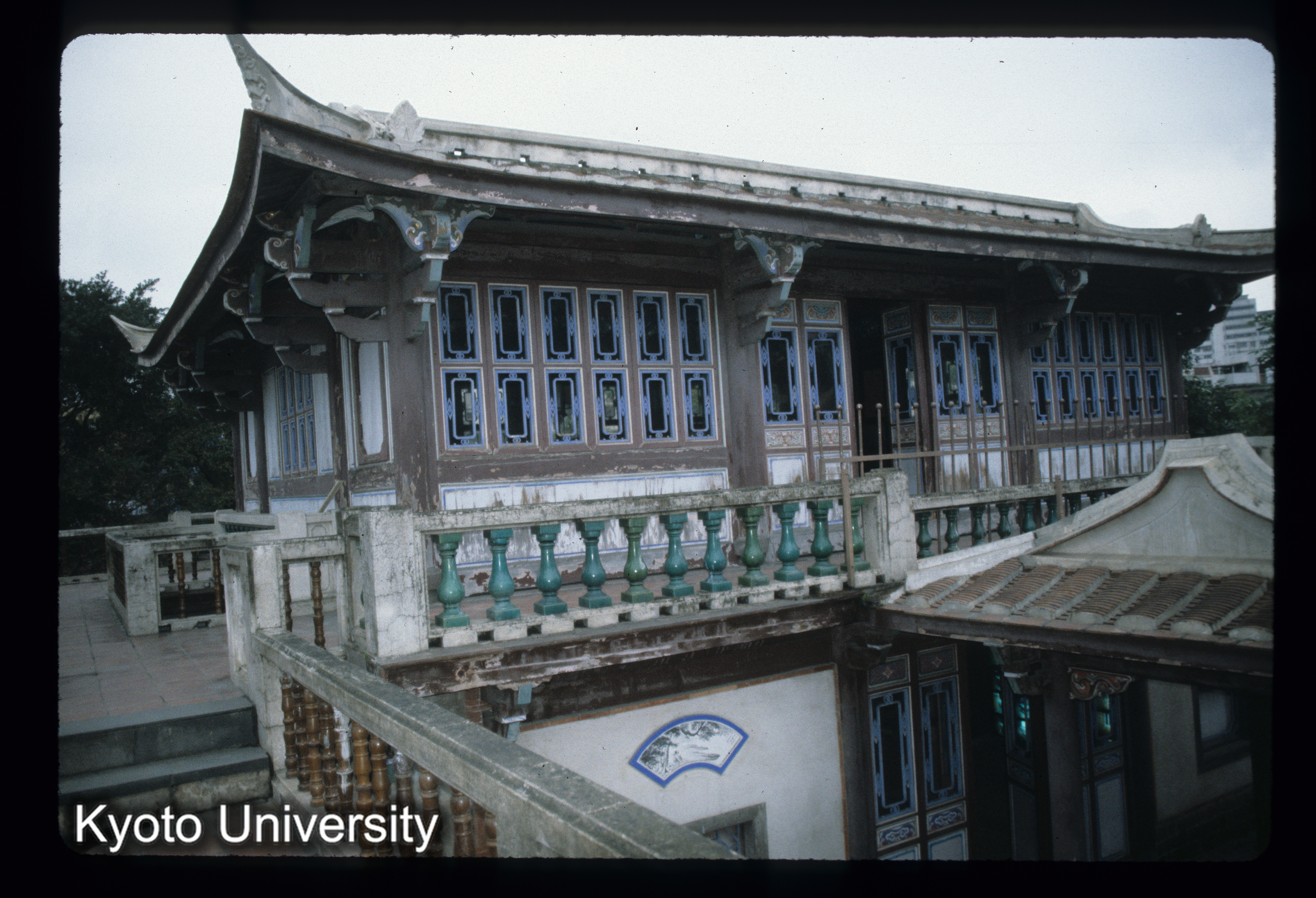 ［スライド］ (1)