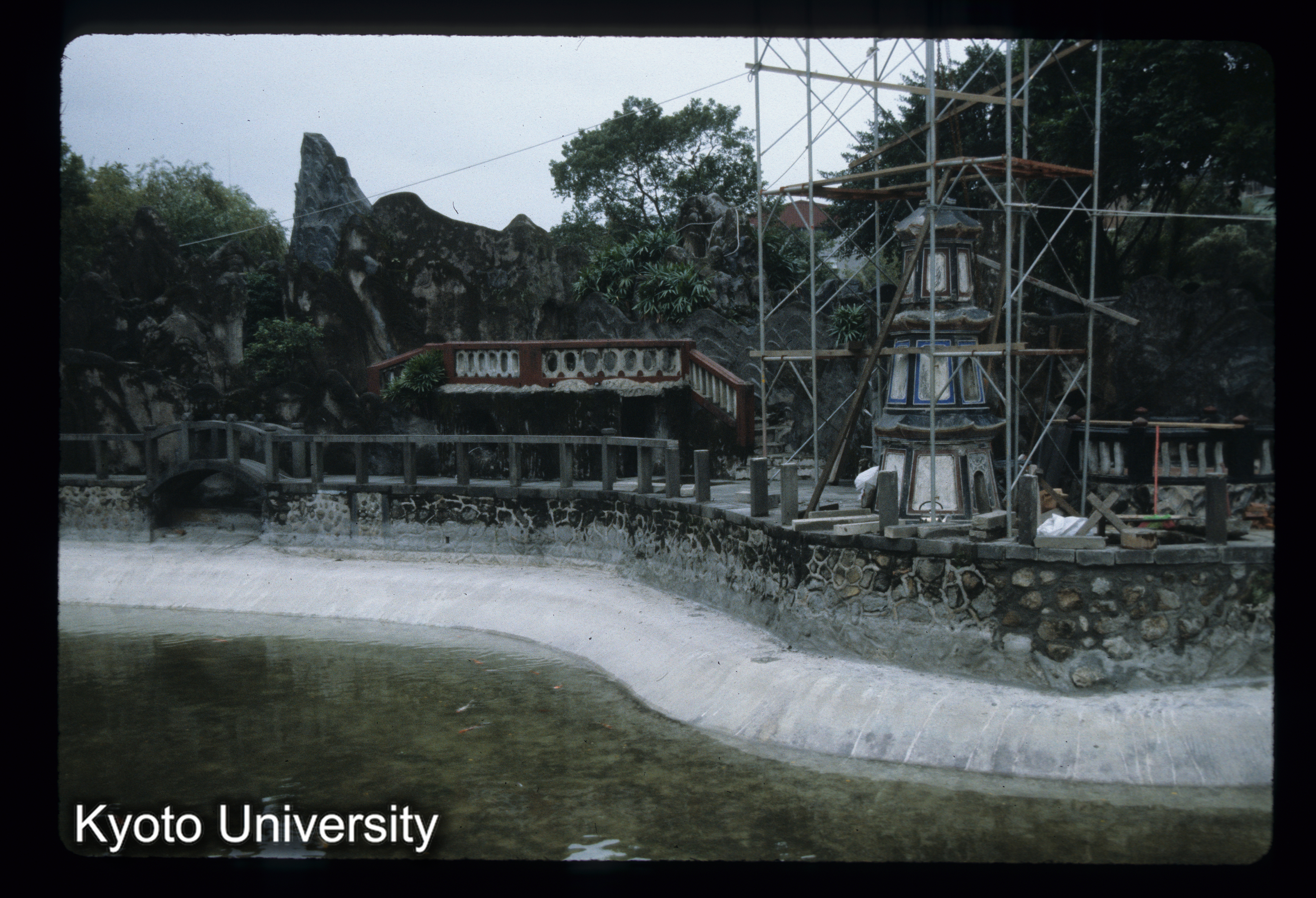 ［スライド］ (1)