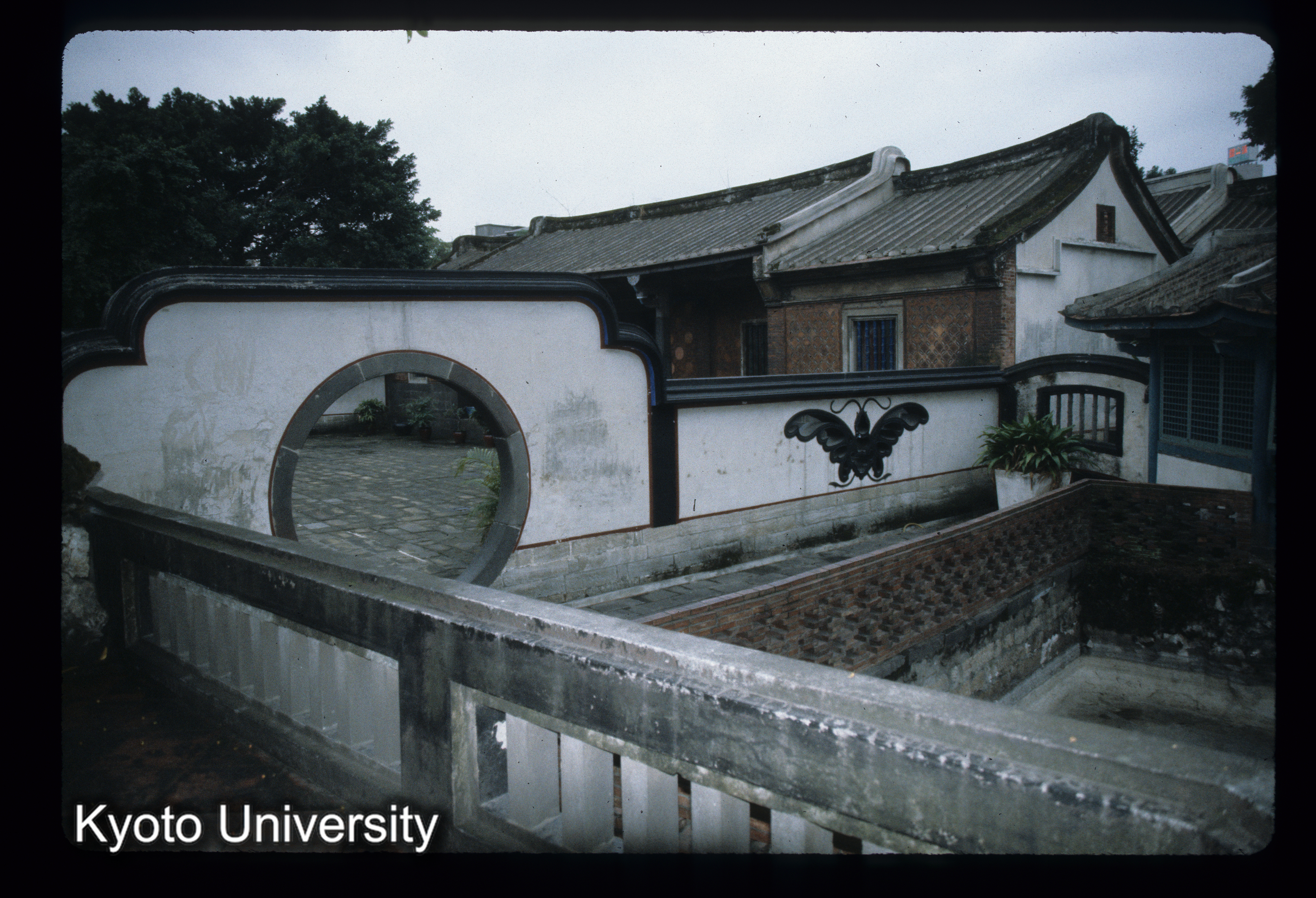 ［スライド］ (1)