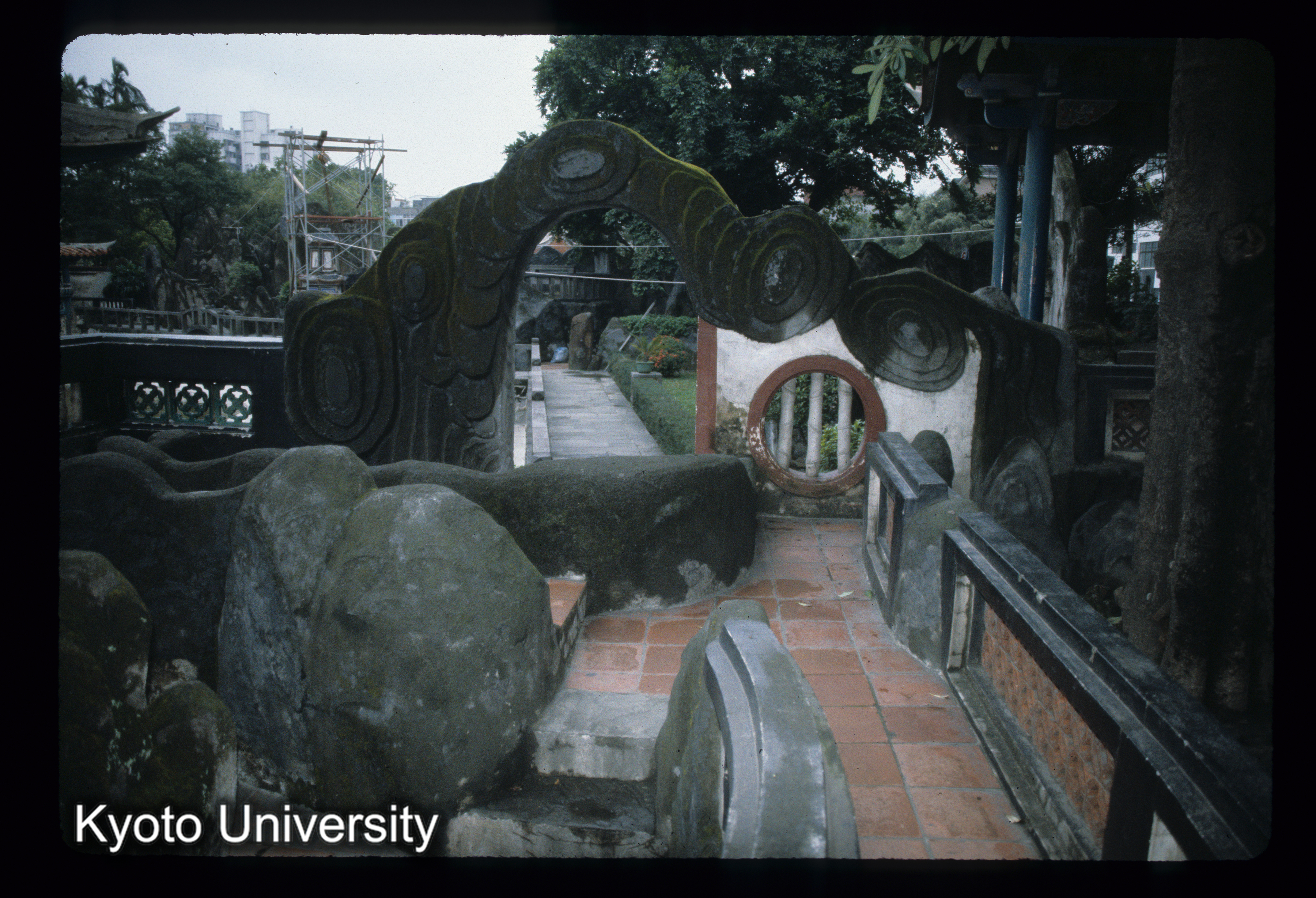 ［スライド］ (1)