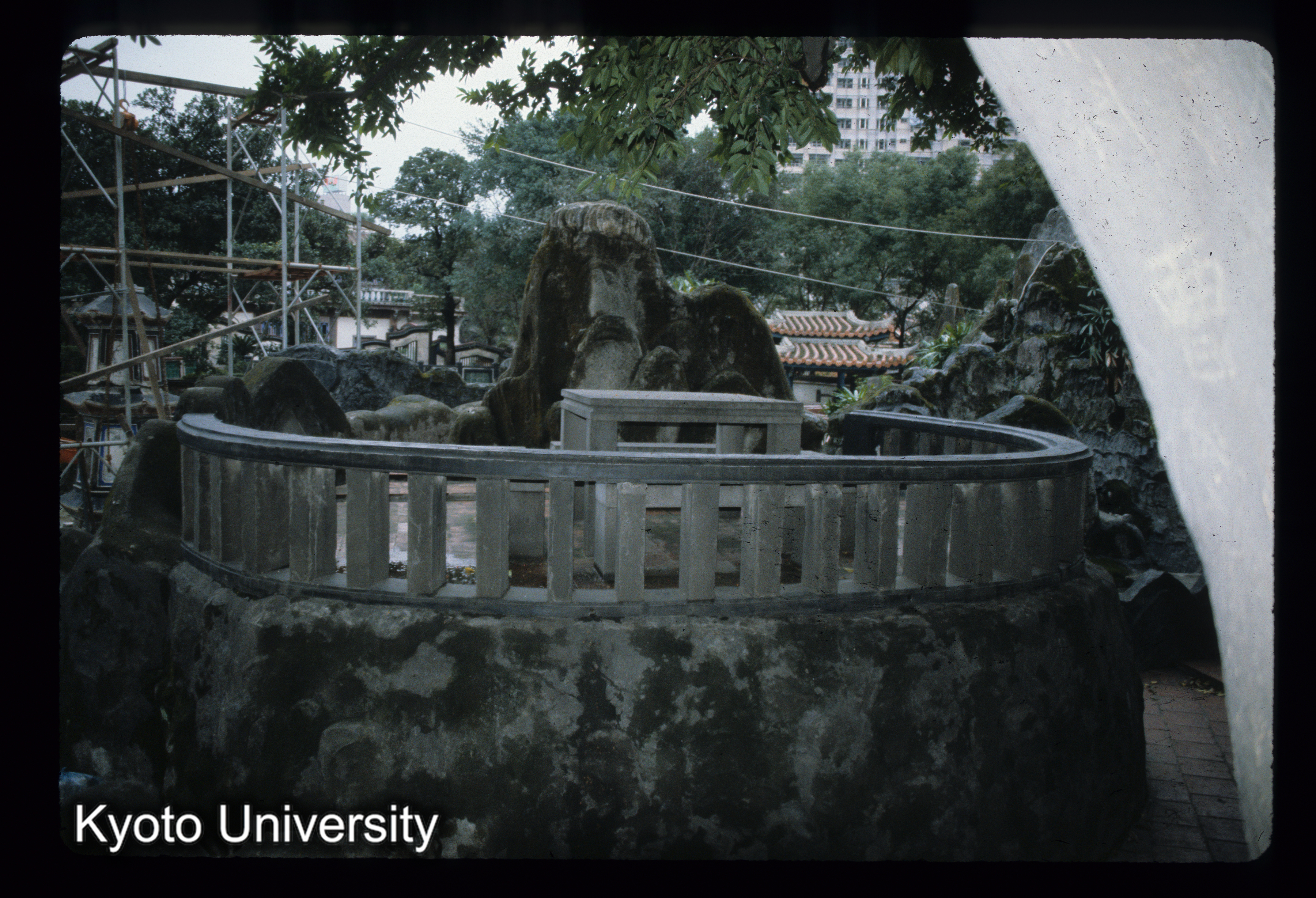 ［スライド］ (1)